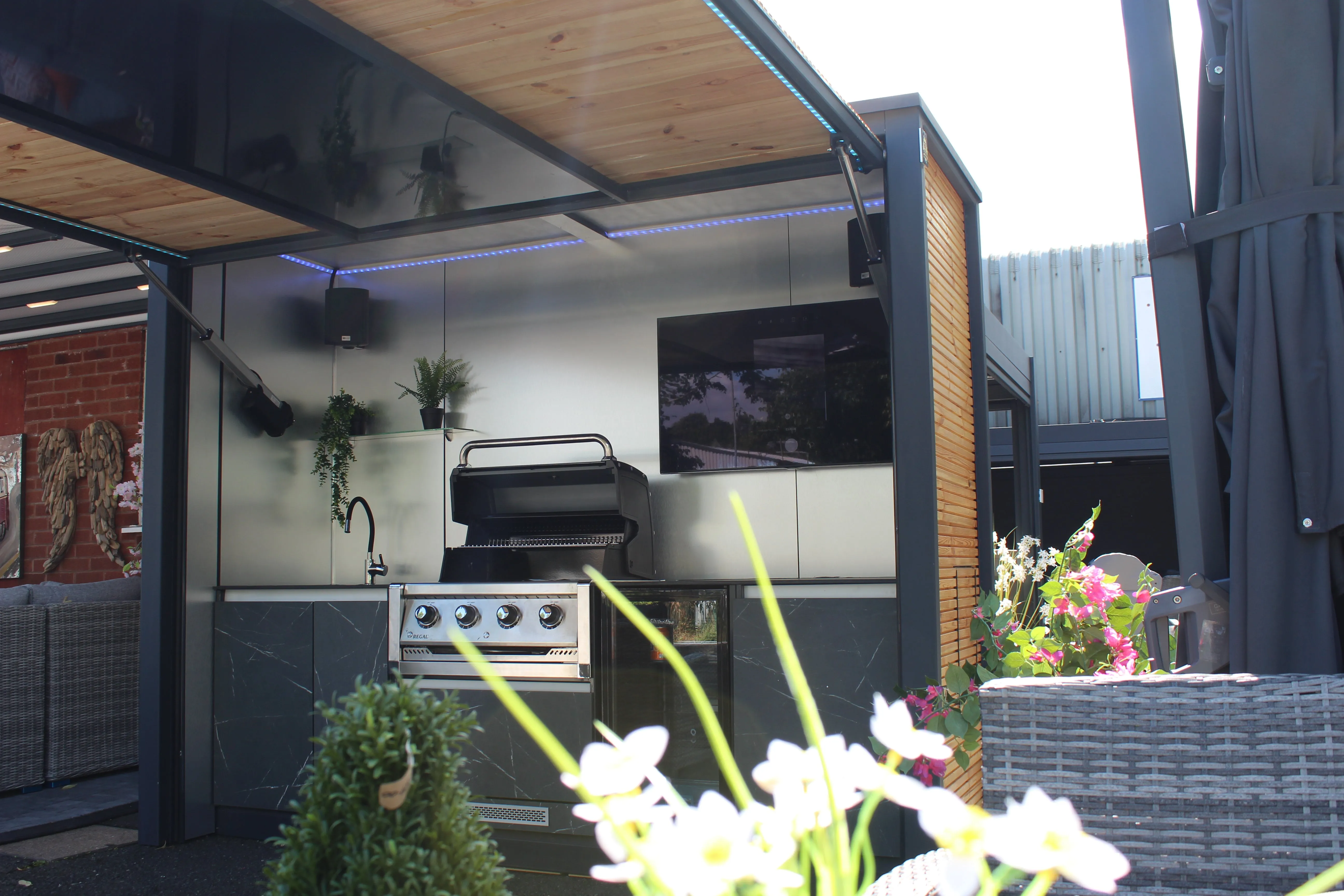 BBQKings Outdoor Leisure Kitchen