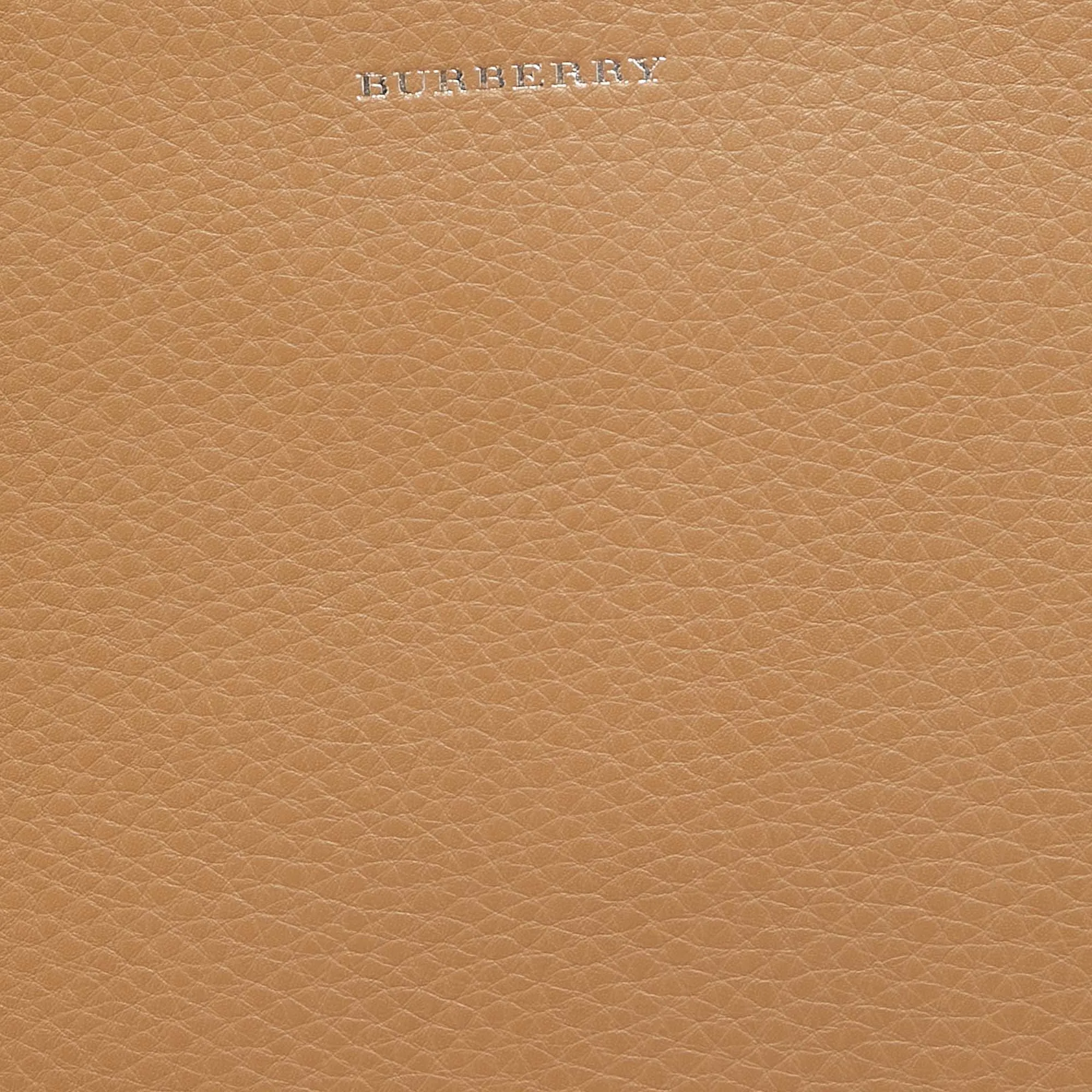 BURBERRY Brown/White Leather Bicolor Clutch