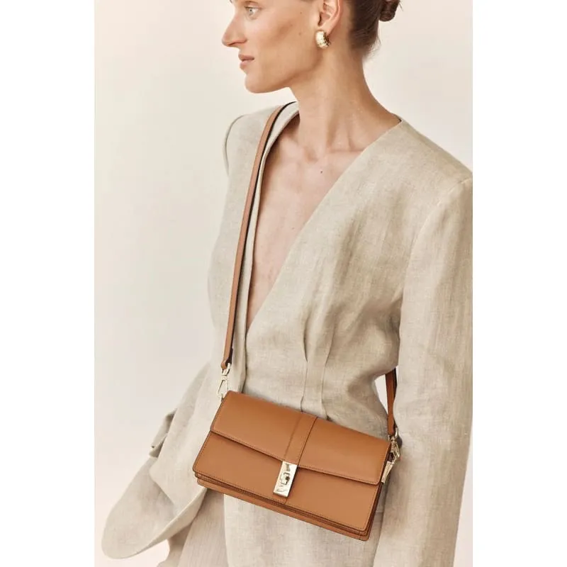 Claudia Crossbody | Camel