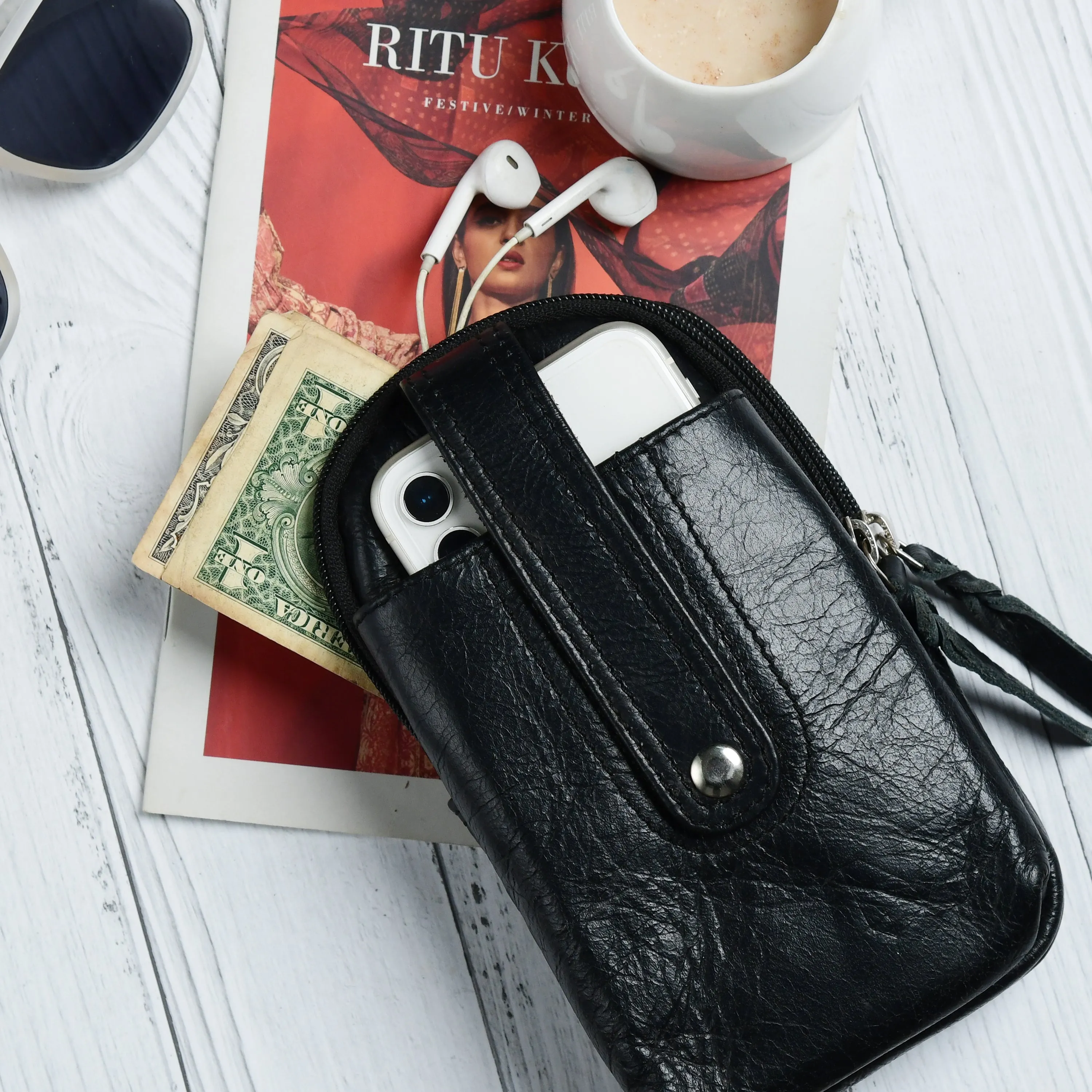 Jet-Set Organizer: Leather Phone Pouch