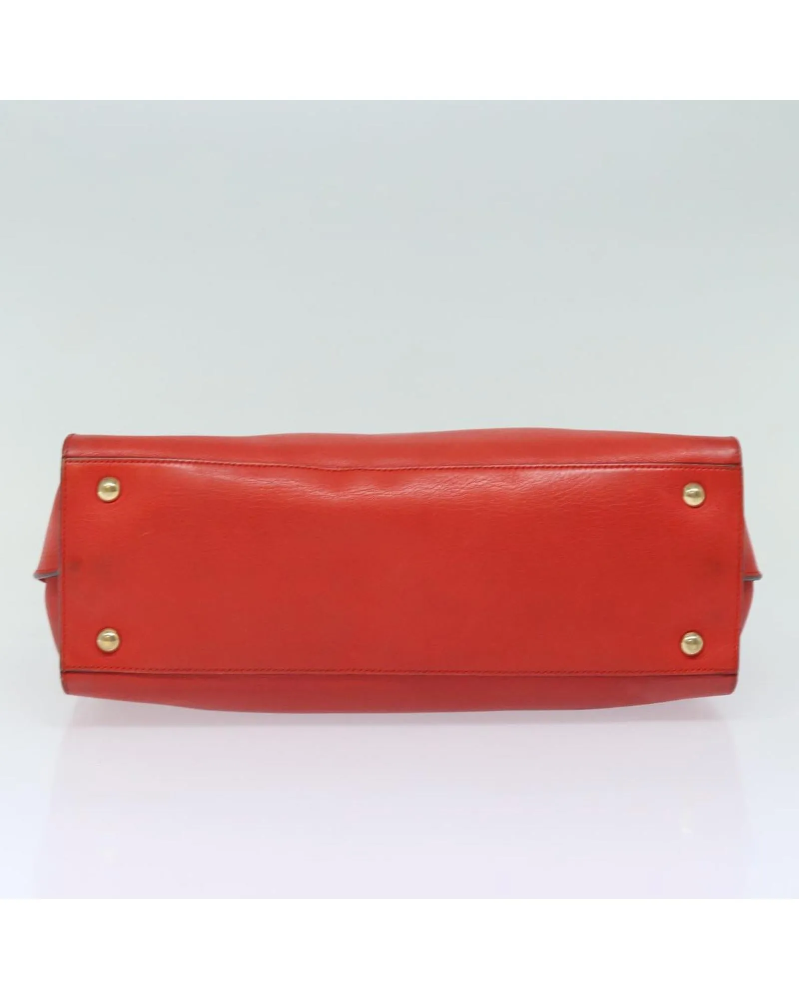 Luxurious Leather Hand Bag with Gancini Detail and Dust Bag