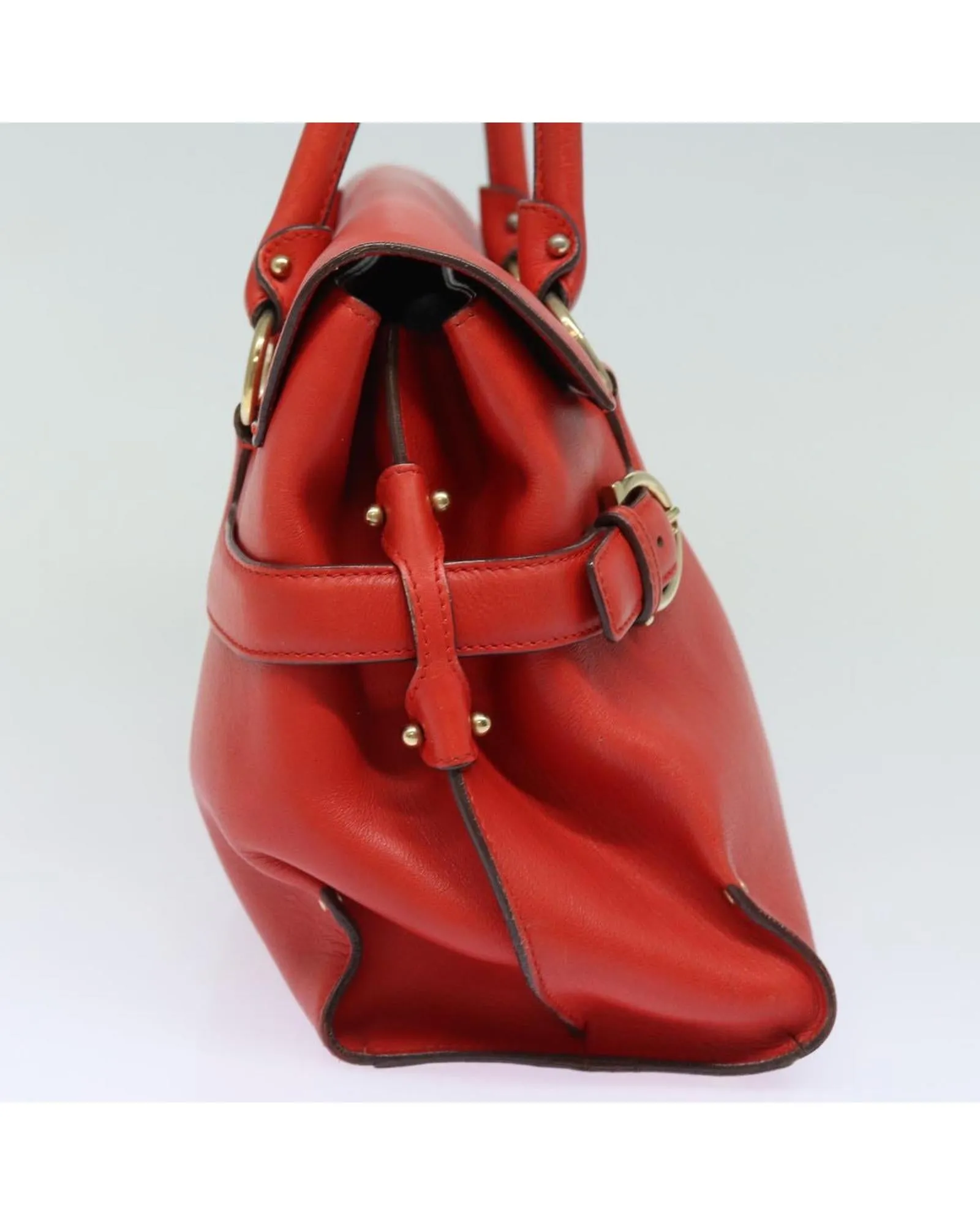 Luxurious Leather Hand Bag with Gancini Detail and Dust Bag