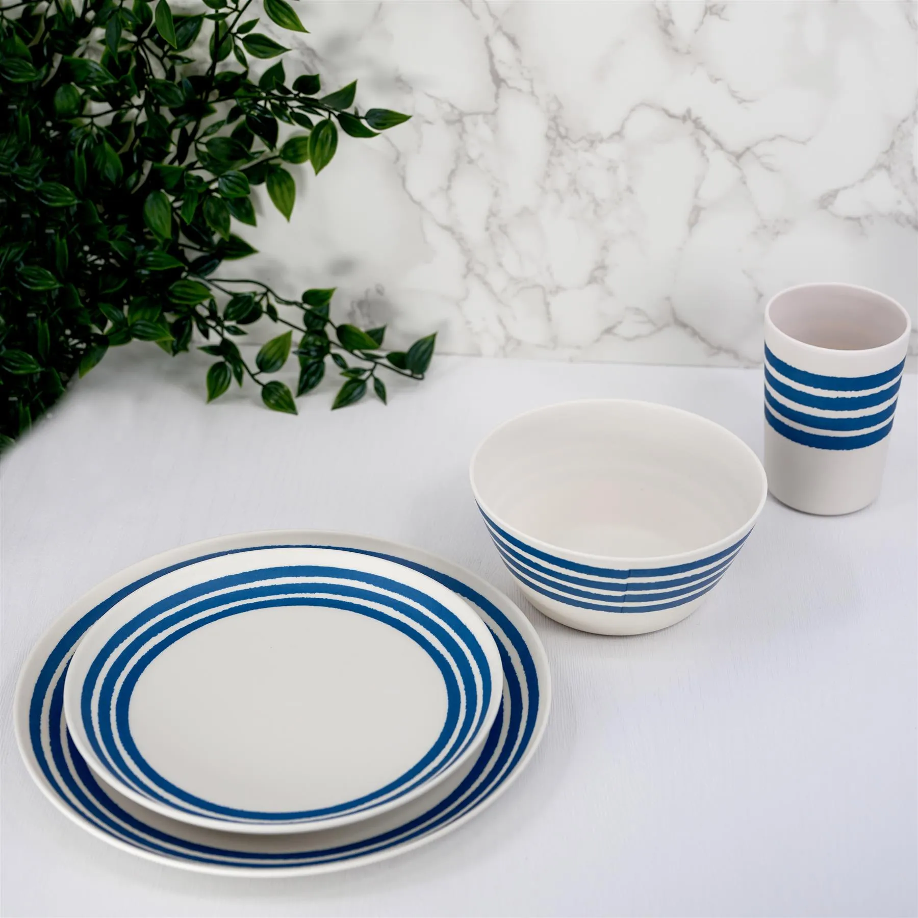 Melamine Camping Dinner Set For Four 16 Pieces